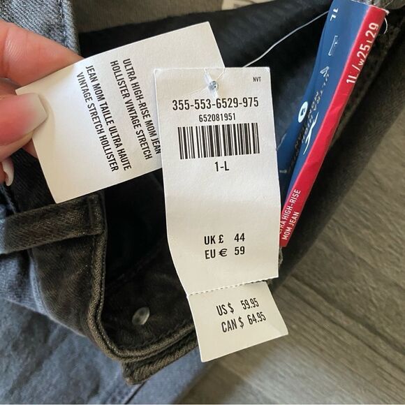 Hollister Ultimate High Rise Mom Jean Black 25 Stretch Ripped - Picture 6 of 16